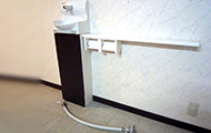 自動水栓・収納キャビネット付 トイレカウンター